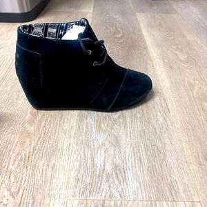 Tom’s brand wedge booties